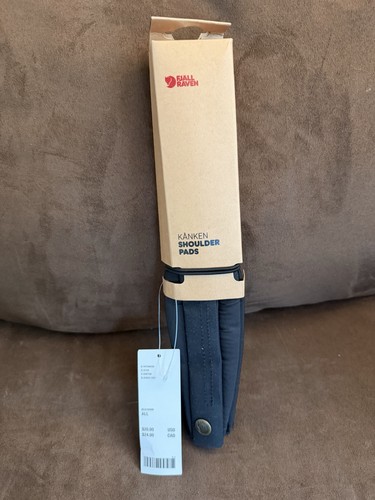 Nwt fjallraven kanken unisex - nwt,