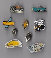 RENAULT France CAR LOGO pin badges Laguna Century Type AM 