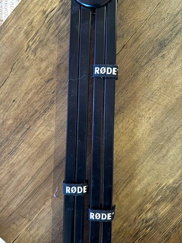 Røde black metal microphone - black,