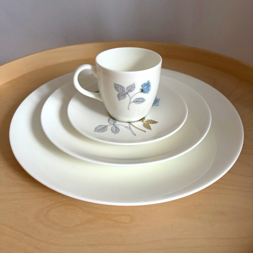 Wedgwood ice rose - wedgwood, 'ice