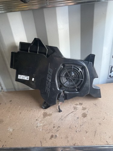 8p3035382a genuine audi - 8p3035382a, a3