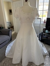 Alfred Angelo Ivory Wedding