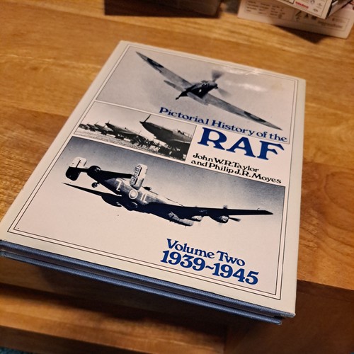 Pictorial history the - the, raf