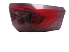 TOYOTA AVENSIS TAIL LIGHT