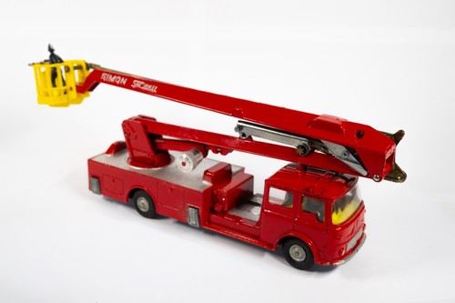 Corgi major toys 1127 simon - corgi,