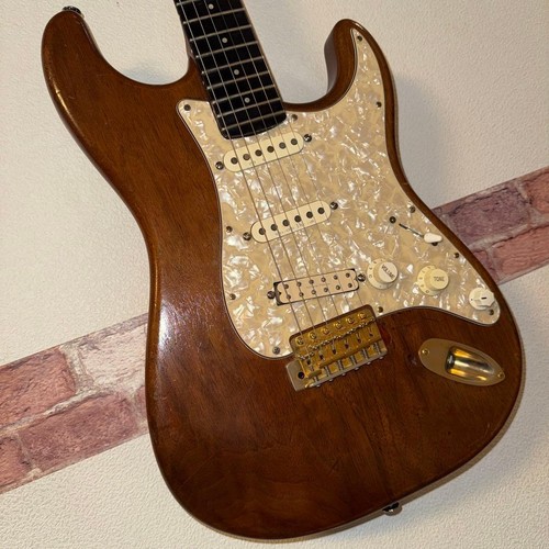 1980 moon stratocaster - moon, /