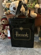 Harrods Logo Black Border