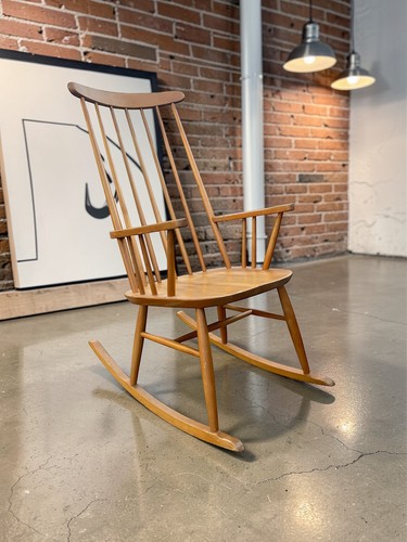 Mid century retro - mid, beech
