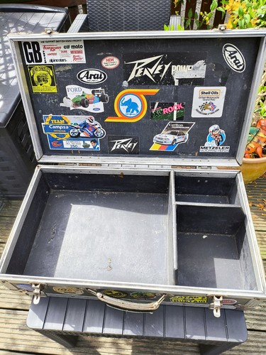 Vintage heavy duty flight case - vintage, heavy-duty