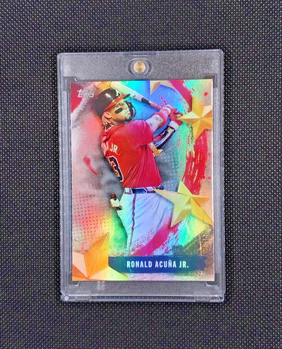 Rainbow refractor ronald acuna - rainbow,