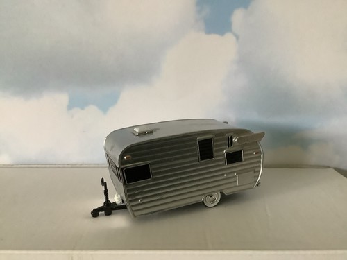 Greenlight 64 shasta - ,