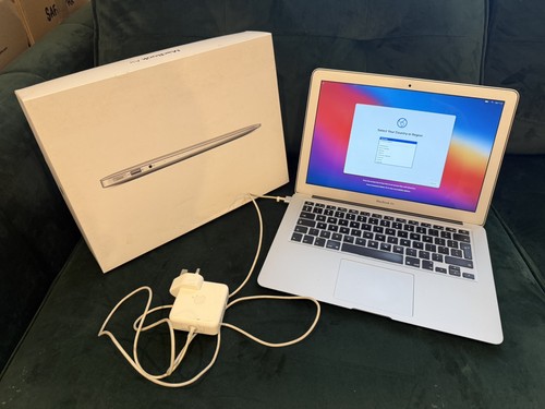 Macbook air - 13”, (mid-2013)
