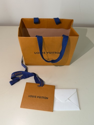 Authentic louis vuitton - louis,