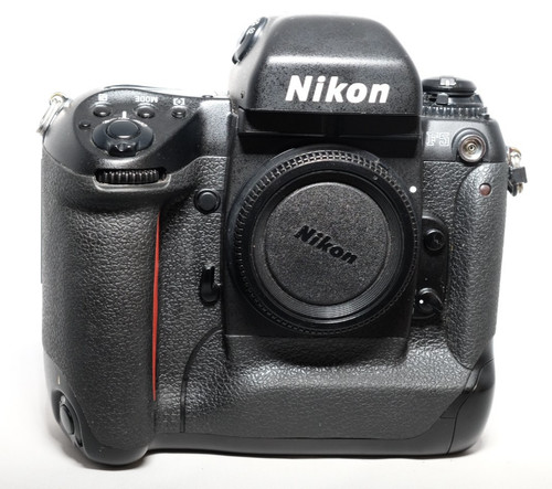 Nikon professional 35mm - nikon,