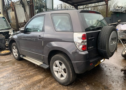 Suzuki grand vitara petrol - grand,