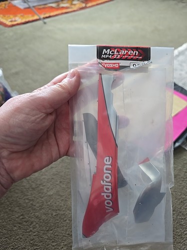 Mclaren mp4 part - mp4-23., 1:8