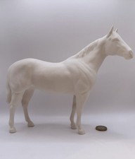 Beswick White Matt Quarter