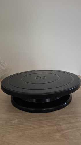 Black round rotating - black,