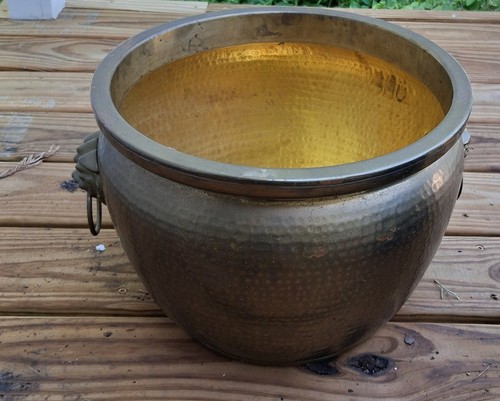 Vintage large hammered brass - x,