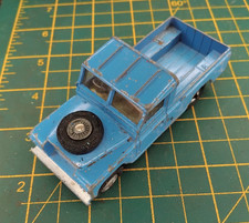 Vintage Corgi die-cast Land Rover Series II 109" W.B. pickup truck QX02N19815