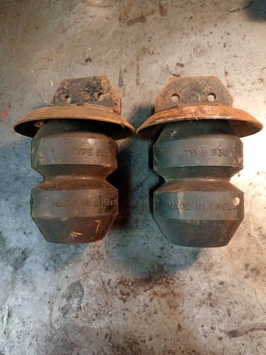 Heavy duty axle - axle, stops