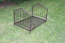 Very Beautiful Metal Dog Bed