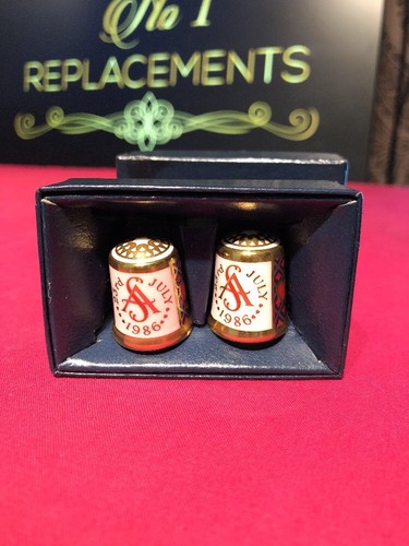 Royal crown derby - crown, thimbles