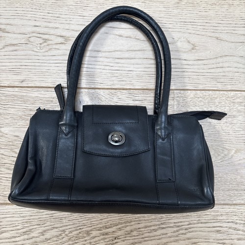 Black leather shoulder bag - leather,