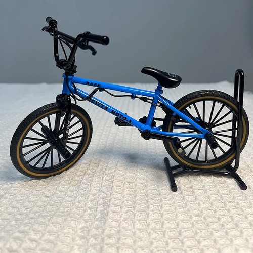 Blue mountain bike - mountain, diecast