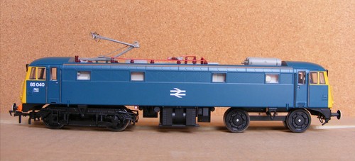 Bachmann class 85040 - 85,