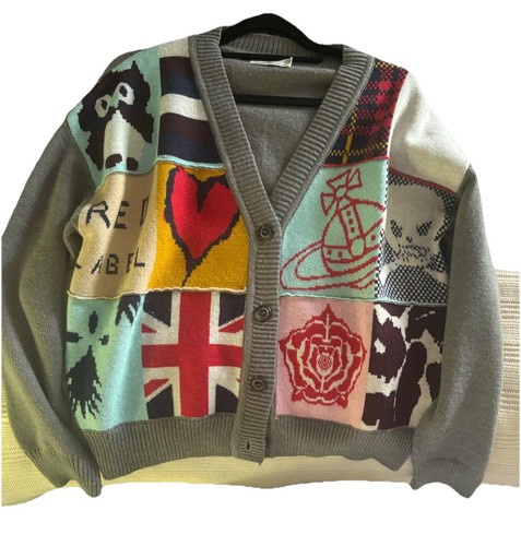 Vivienne westwood neck - vivienne, v-neck