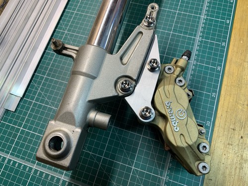 Yamaha yzf750 brembo caliper - yzf750,