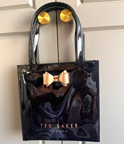 Ted baker london - ted, patent