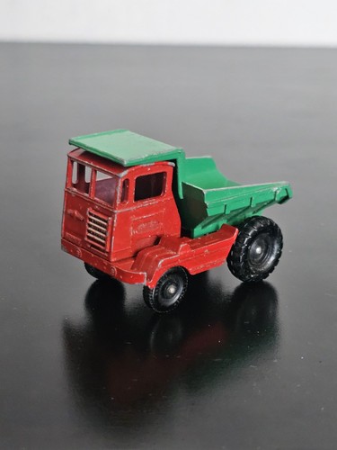 Matchbox muir hill - hill, dumper