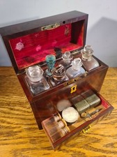 BEAUTIFULLY PROPORTIONED GEORGIAN MAHOGANY APOTHECARY CHEST & CONTENTS c1800