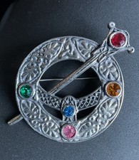 Celtic / Irish Penannular Tara