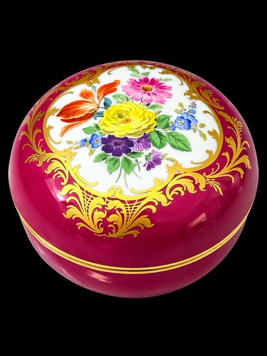 Meissen lidded jar red - meissen,