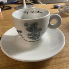 An Du Illy Collection Cup and