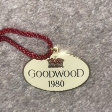 Metal Members Horse Racing