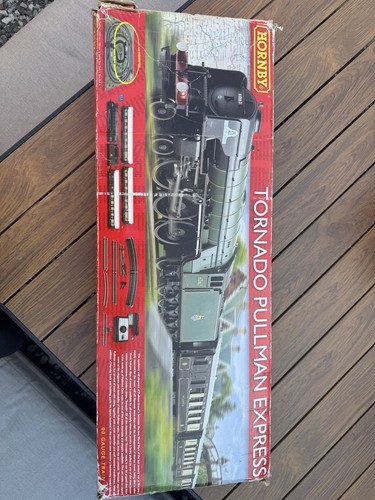 Hornby tornado pullman express - hornby,