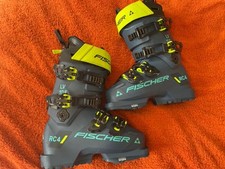 Fischer RC4 LV 105 vac GripWalk Ski Boots Size 22 MP