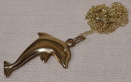 Lovely 9ct 375 - yellow, gold