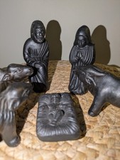Vintage Nativity Set Black