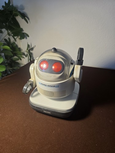 Robie junior robot radio - junior,