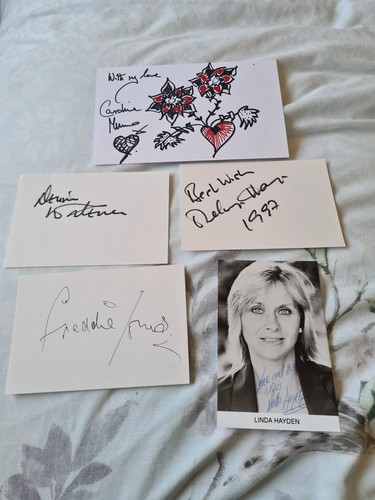 Hammer horror signed caroline - hammer,