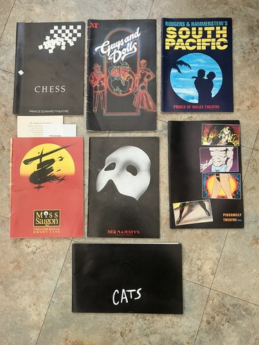 Bundle theatre programmes - of,