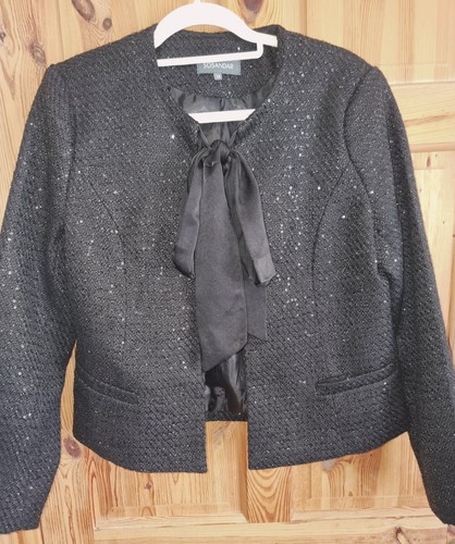 Nwot sosandar black - nwot,