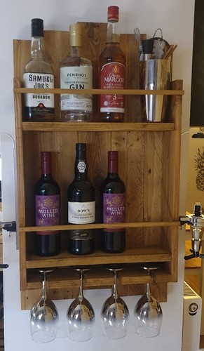 Wall mounted gin - bar,