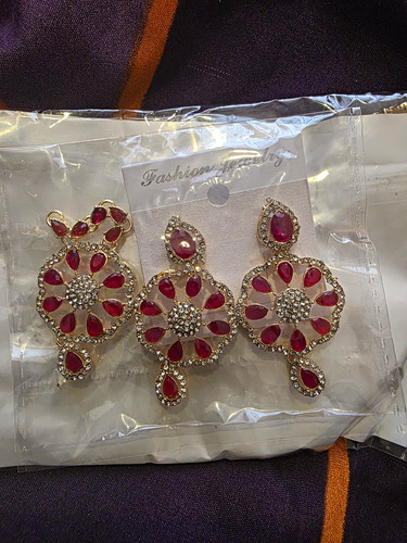 Ruby red rhinestone indian - ruby,