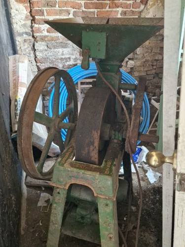 Bentall grain roller animal - bentall,